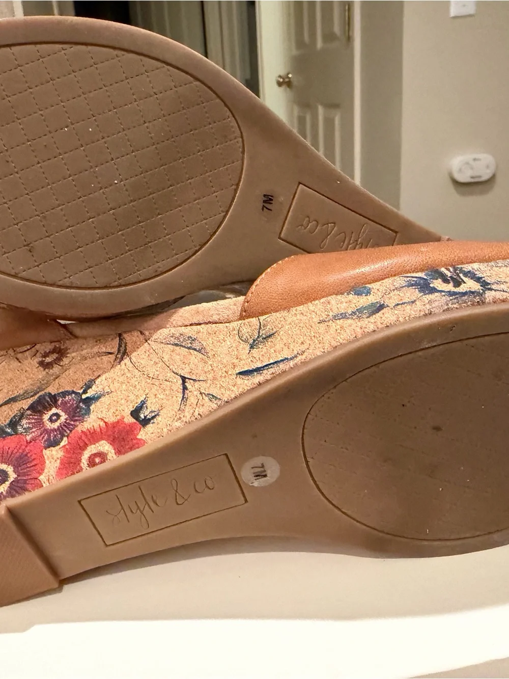 Women's Tan Floral Platform Wedge Sandals